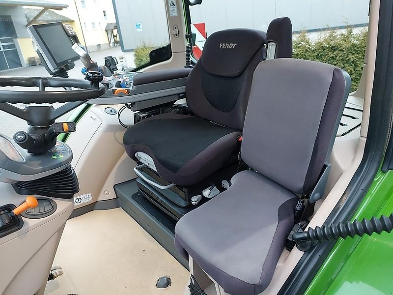 Traktor du type Fendt 718 Vario S4 Profi Plus RTK Frontzapwelle, sehr schöner Zustand, Gebrauchtmaschine en Tirschenreuth (Photo 14)