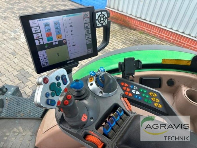 Traktor του τύπου Fendt 718 VARIO S4 PROFI PLUS, Gebrauchtmaschine σε Meppen (Φωτογραφία 9)