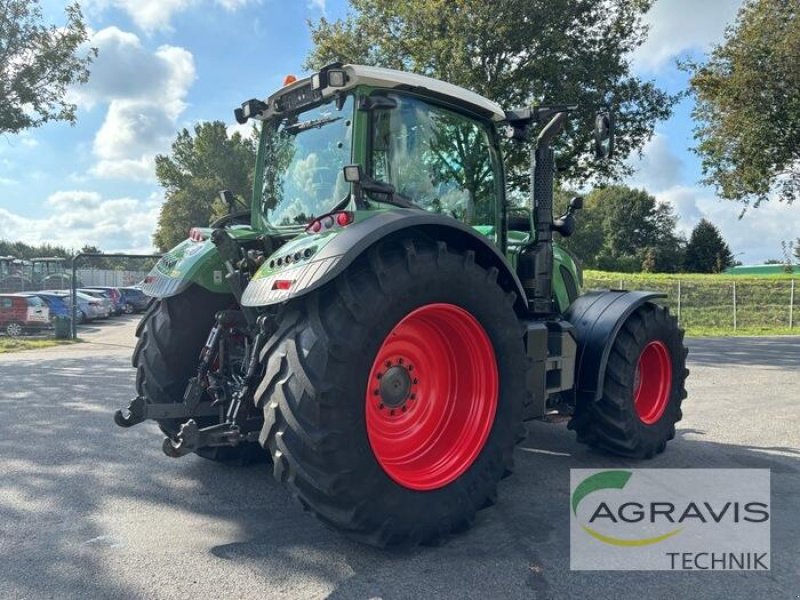 Traktor of the type Fendt 718 VARIO S4 PROFI PLUS, Gebrauchtmaschine in Meppen (Picture 3)