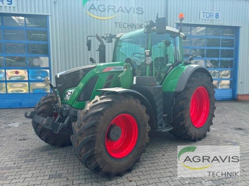 Traktor des Typs Fendt 718 VARIO S4 PROFI PLUS, Gebrauchtmaschine in Meppen (Bild 1)