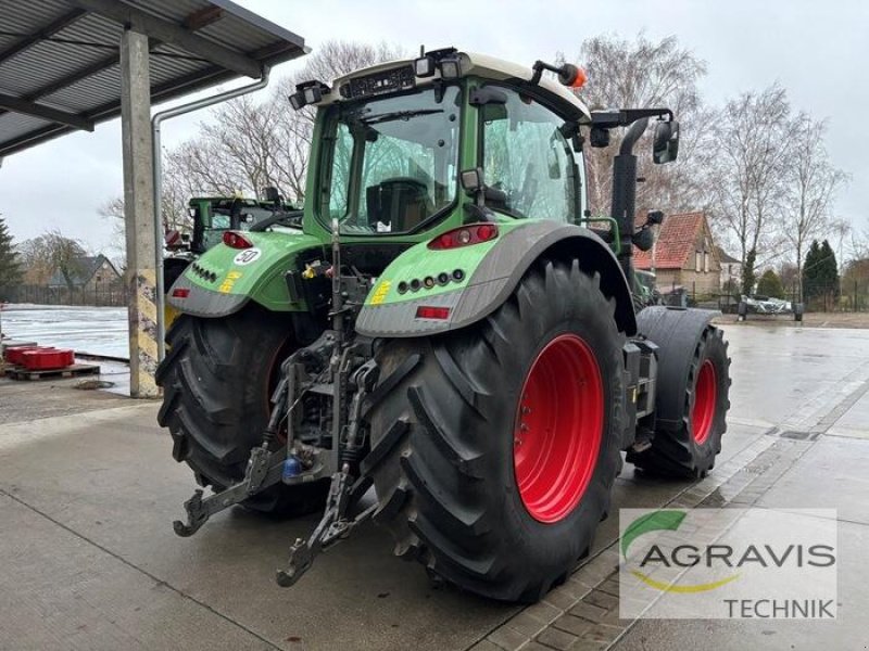 Traktor des Typs Fendt 718 VARIO S4 PROFI PLUS, Gebrauchtmaschine in Seelow (Bild 5)