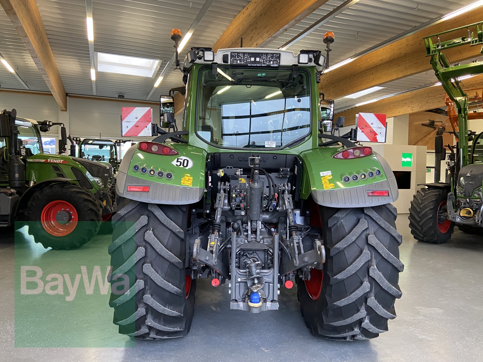 Traktor van het type Fendt 718 Vario S4 Profi Plus, Gebrauchtmaschine in Bamberg (Foto 7)