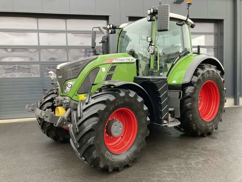 Traktor typu Fendt 718 VARIO S4 PROFI PLUS, Gebrauchtmaschine w Wülfershausen an der Saale (Zdjęcie 3)