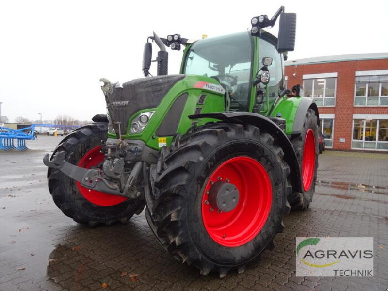 Traktor des Typs Fendt 718 VARIO S4 PROFI PLUS, Gebrauchtmaschine in Uelzen (Bild 1)