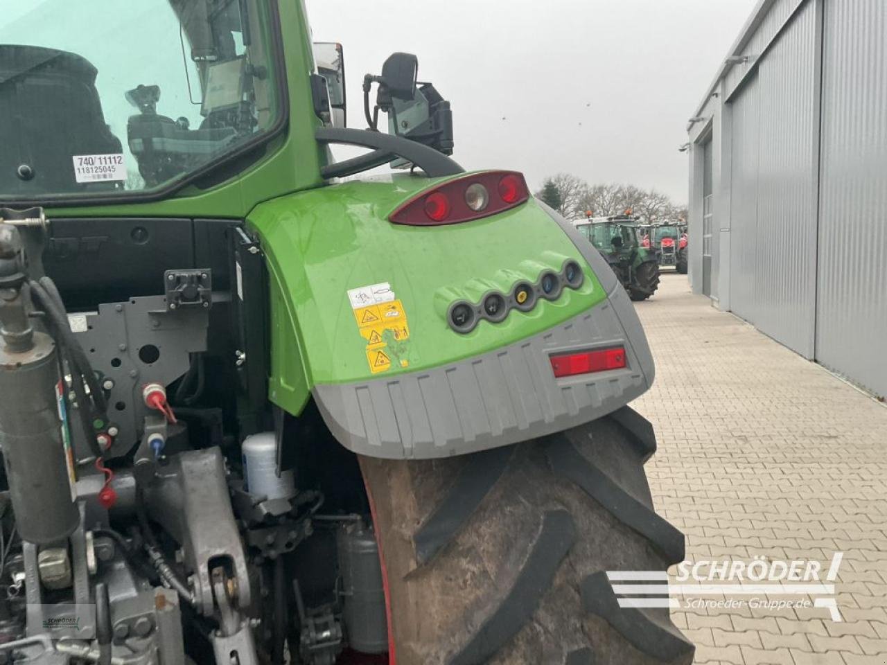 Traktor типа Fendt 718 VARIO S4 PROFI PLUS, Gebrauchtmaschine в Holdorf (Фотография 8)