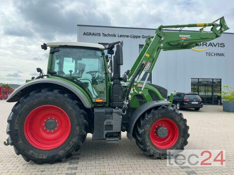 Traktor of the type Fendt 718 VARIO S4 PROFI, Gebrauchtmaschine in Brakel (Picture 5)