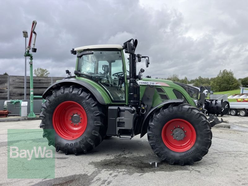 Traktor typu Fendt 718 VARIO S4 PROFI, Gebrauchtmaschine v Waldkirchen (Obrázok 5)