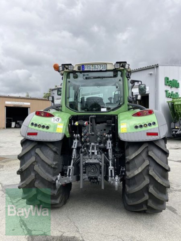 Traktor van het type Fendt 718 VARIO S4 PROFI, Gebrauchtmaschine in Waldkirchen (Foto 8)