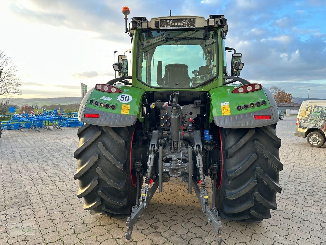 Traktor of the type Fendt 718 Vario S4 ProfiPlus, Gebrauchtmaschine in Coppenbruegge (Picture 7)