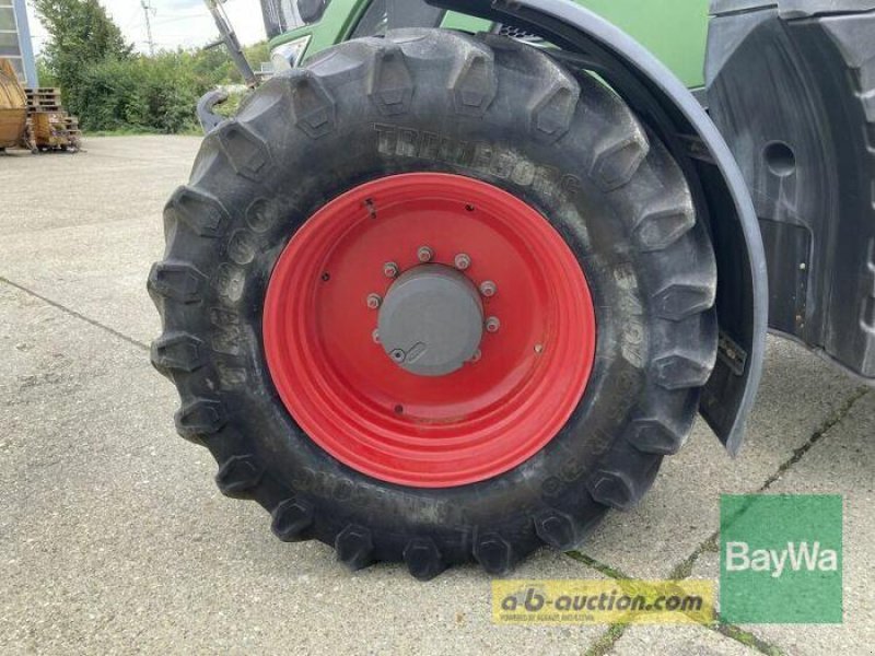 Traktor of the type Fendt 718 VARIO SCR PROFI PLUS, Gebrauchtmaschine in Obertraubling (Picture 2)