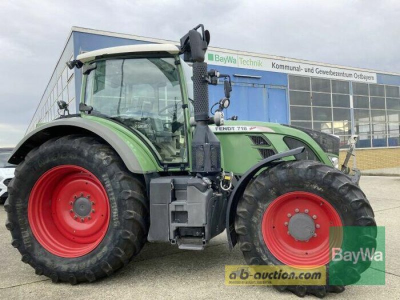 Traktor Türe ait Fendt 718 VARIO SCR PROFI PLUS, Gebrauchtmaschine içinde Obertraubling (resim 15)