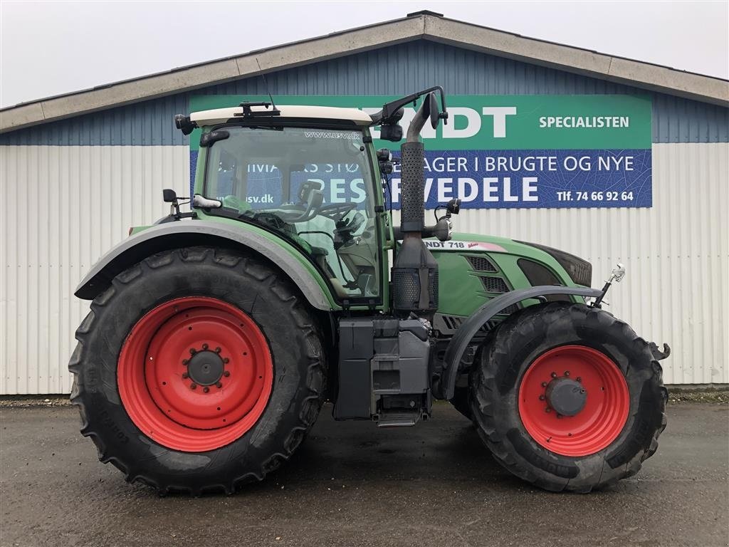 Traktor des Typs Fendt 718 Vario SCR Profi, Gebrauchtmaschine in Rødekro (Bild 4)