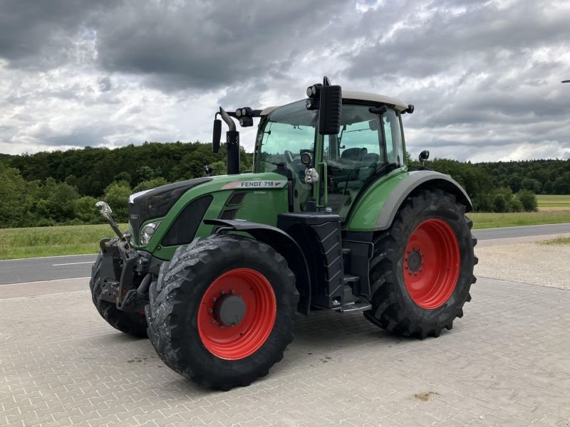 Traktor van het type Fendt 718 VARIO SCR PROFI, Gebrauchtmaschine in Birgland (Foto 4)