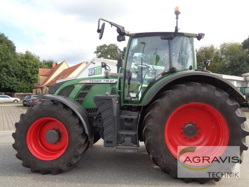 Traktor typu Fendt 718 VARIO SCR PROFI, Gebrauchtmaschine v Nartum (Obrázek 18)