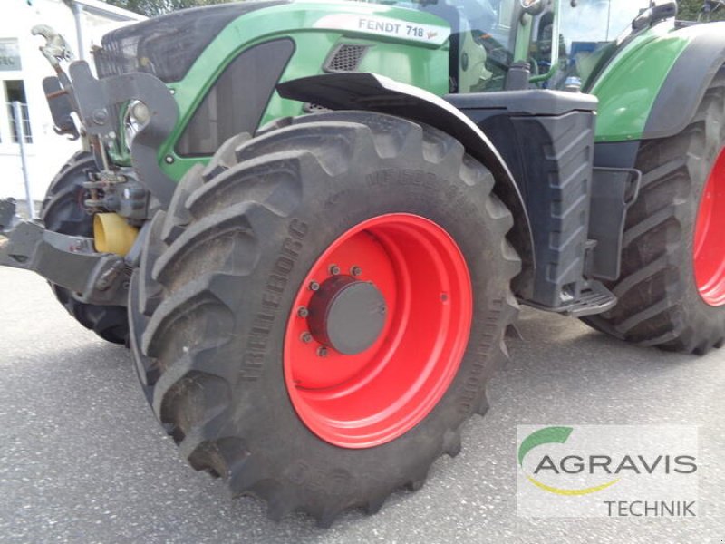 Traktor типа Fendt 718 VARIO SCR PROFI, Gebrauchtmaschine в Nartum (Фотография 3)