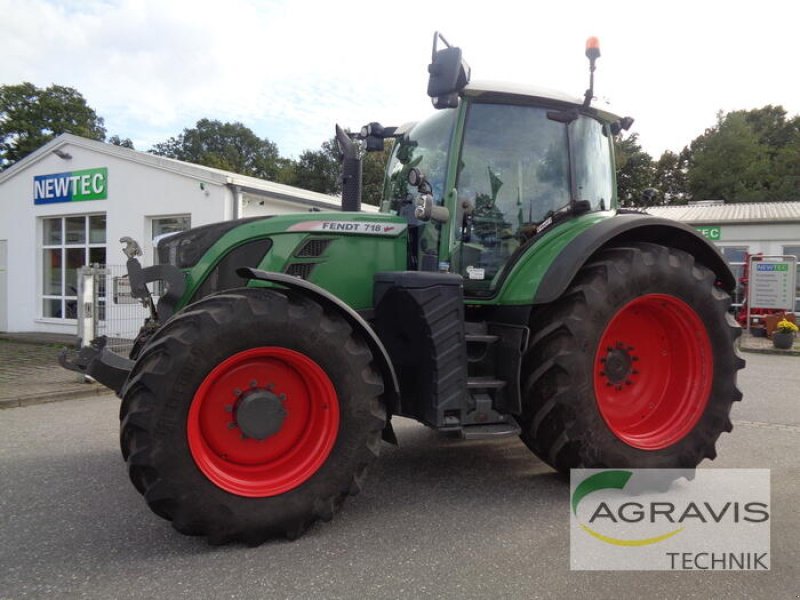 Traktor типа Fendt 718 VARIO SCR PROFI, Gebrauchtmaschine в Nartum (Фотография 1)