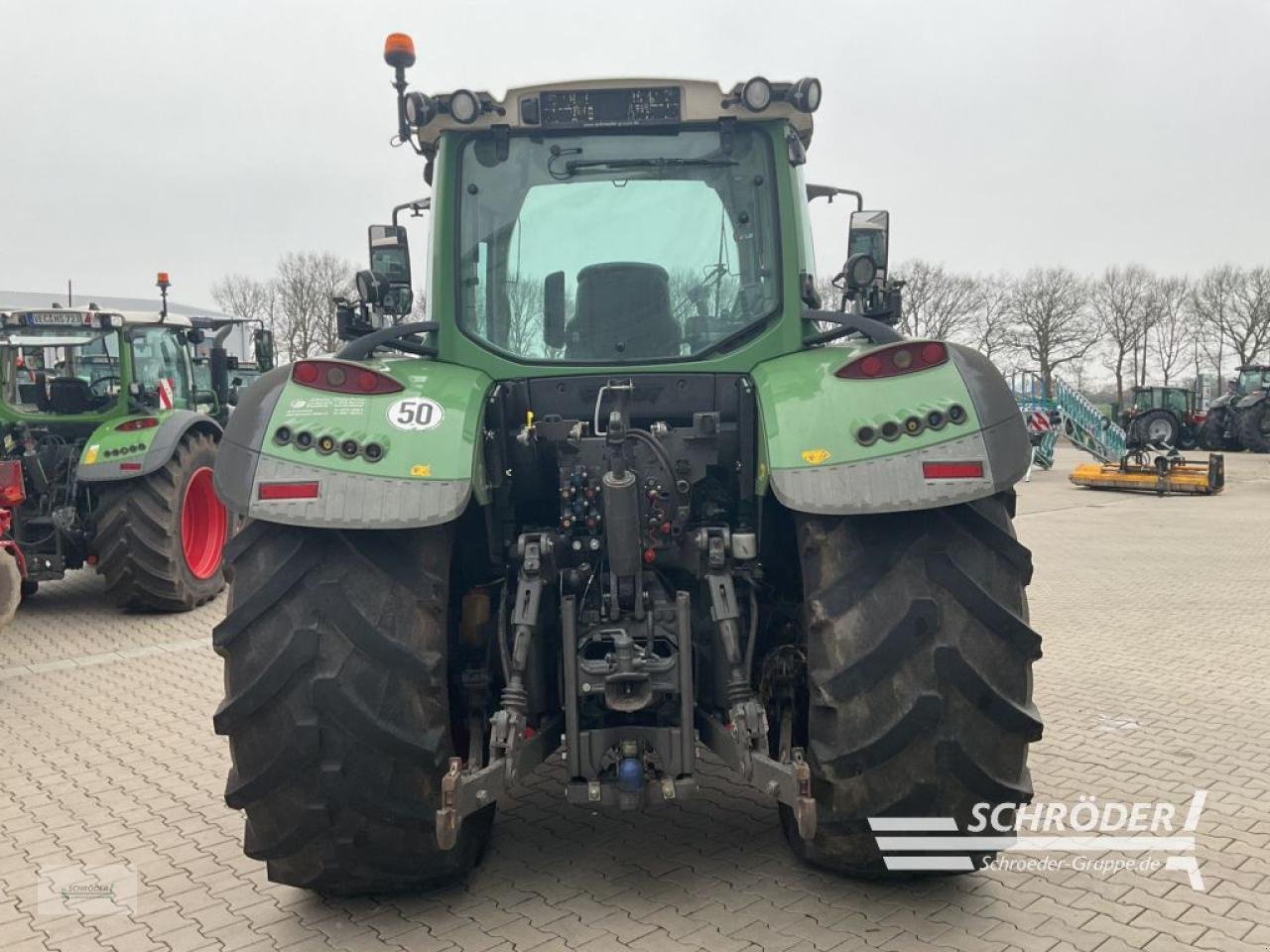 Traktor του τύπου Fendt 718 VARIO SCR PROFI, Gebrauchtmaschine σε Holdorf (Φωτογραφία 5)