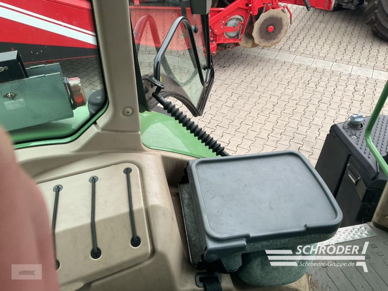 Traktor του τύπου Fendt 718 VARIO SCR PROFI, Gebrauchtmaschine σε Holdorf (Φωτογραφία 23)