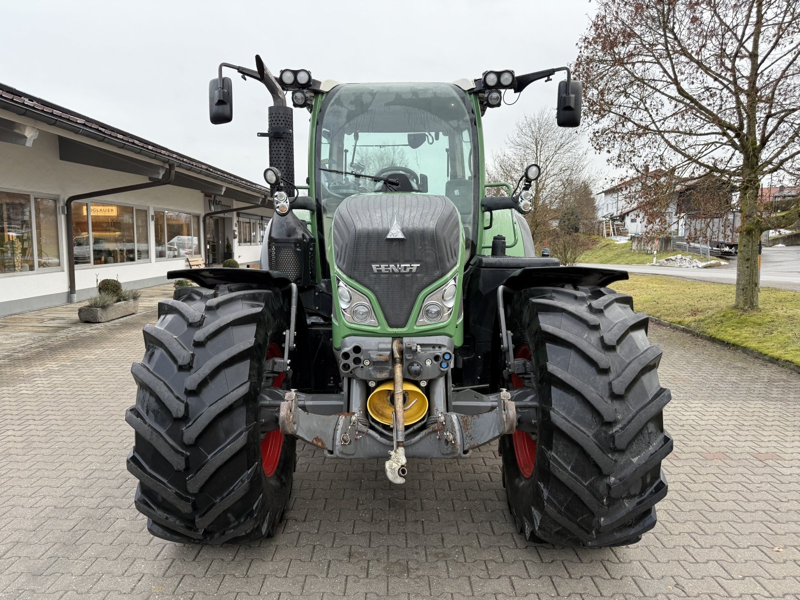 Traktor des Typs Fendt 718 Vario SCR Unfall, Gebrauchtmaschine in Neureichenau (Bild 9)