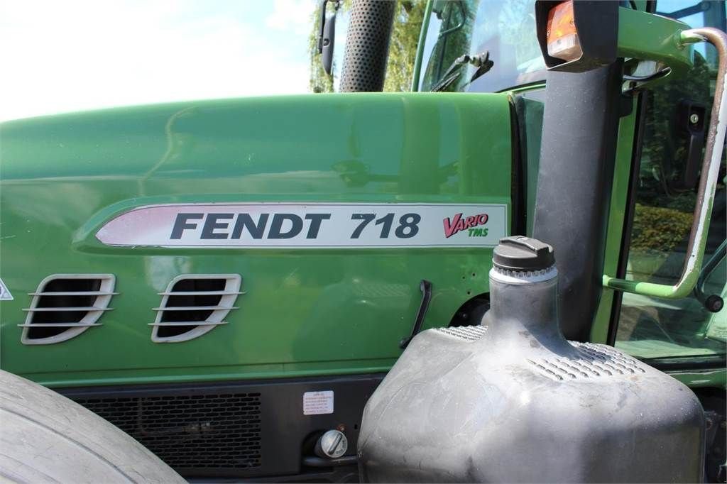 Traktor of the type Fendt 718 Vario TMS, Gebrauchtmaschine in Bant (Picture 10)