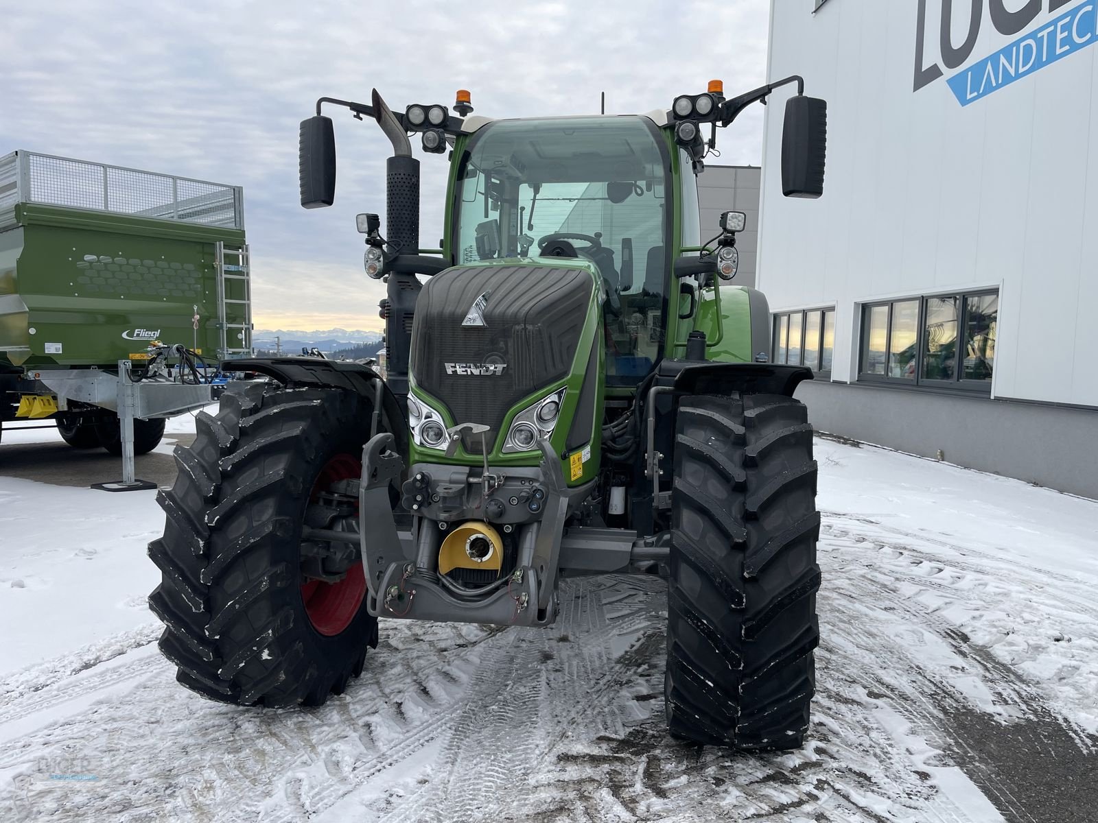 Traktor des Typs Fendt 718 Vario, Gebrauchtmaschine in Niederkappel (Bild 9)