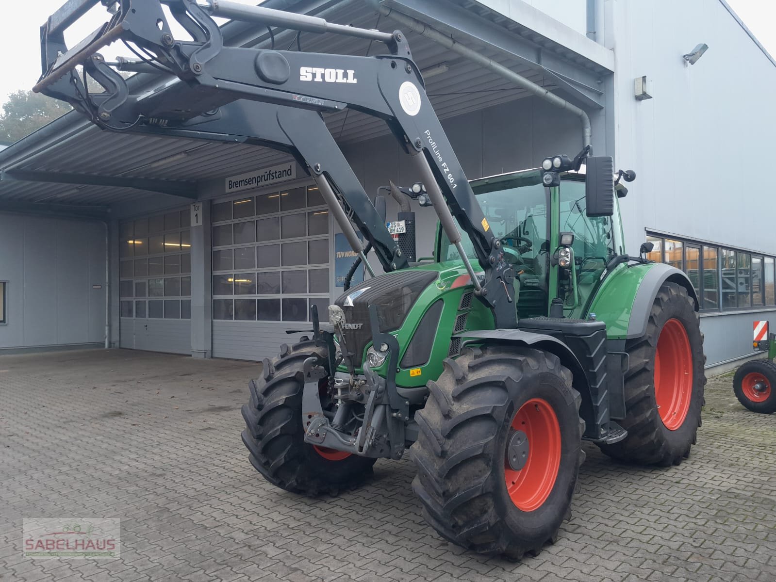 Traktor des Typs Fendt 718 Vario, Gebrauchtmaschine in Fürstenau (Bild 1)