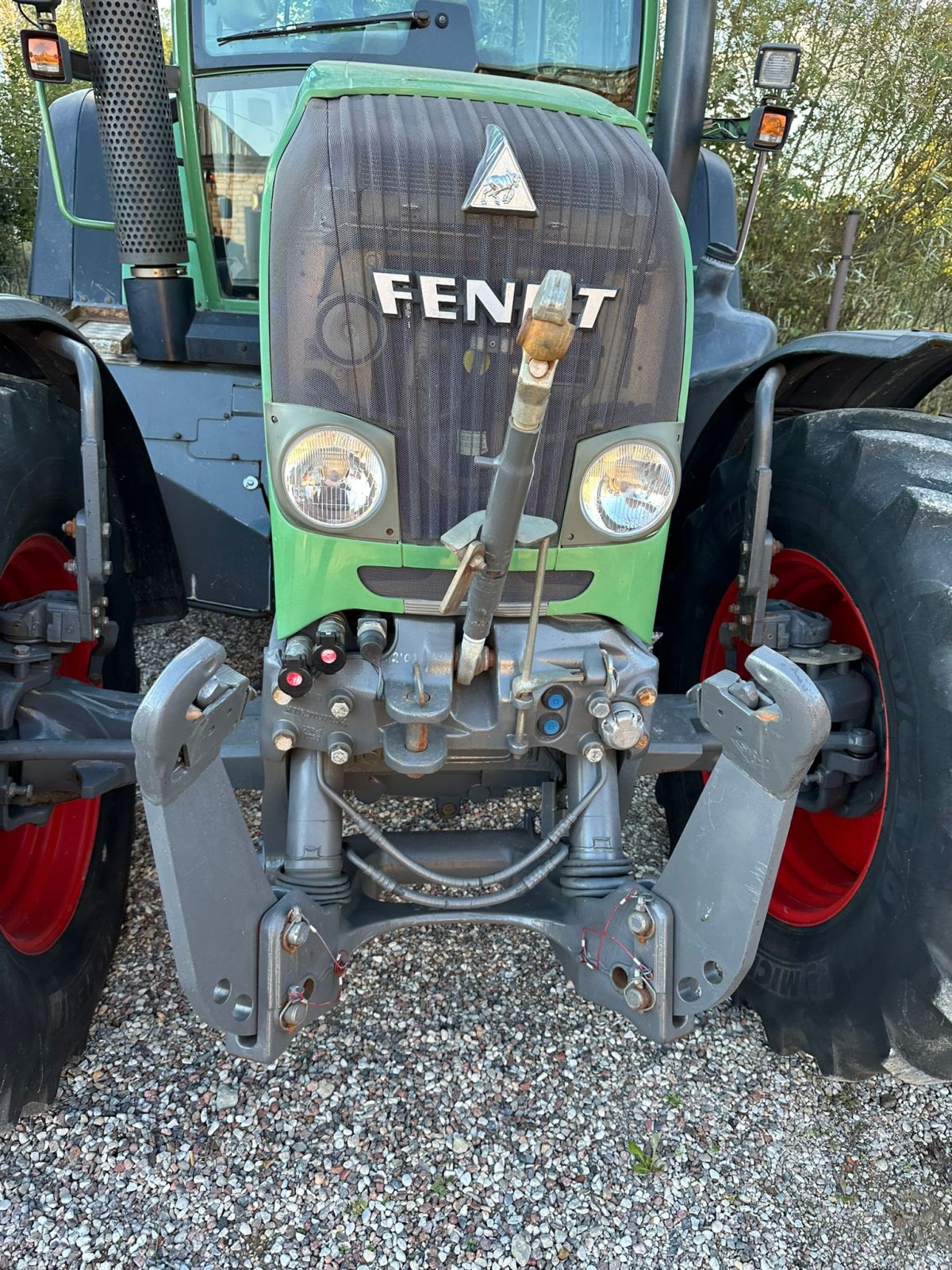 Traktor des Typs Fendt 718 Vario, Gebrauchtmaschine in Süderhastedt (Bild 2)