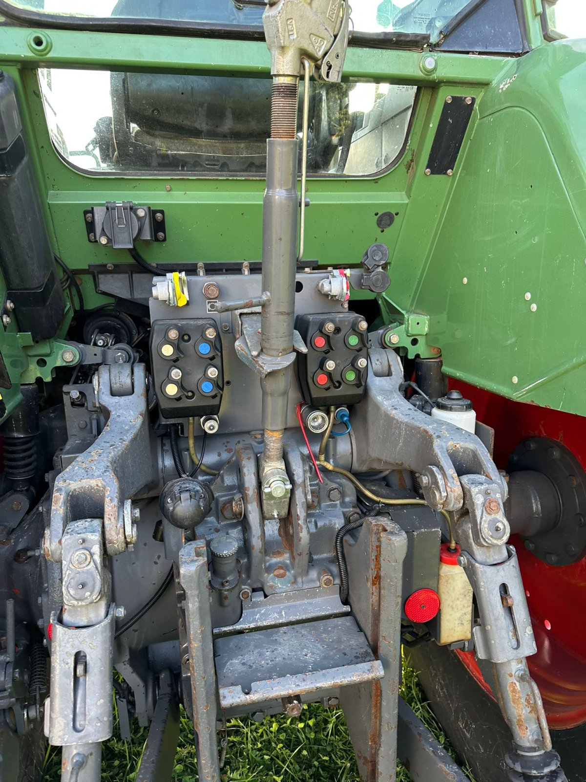 Traktor typu Fendt 718 Vario, Gebrauchtmaschine w Süderhastedt (Zdjęcie 5)