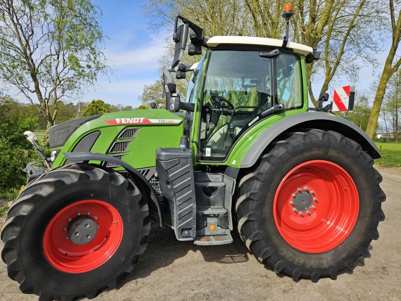 Traktor tipa Fendt 720 Gen6 3500h (718 722 724), Gebrauchtmaschine u Bergen op Zoom (Slika 4)