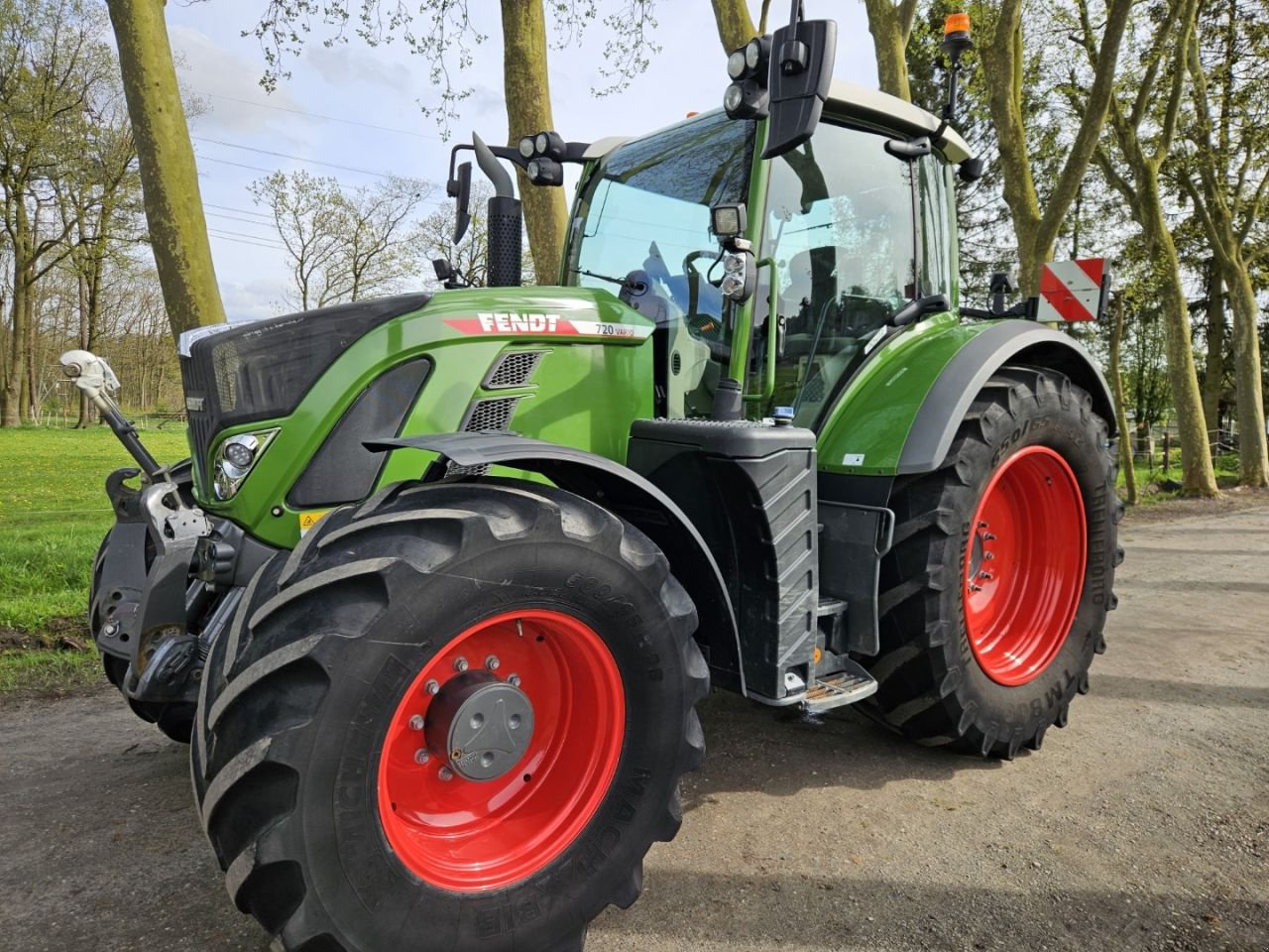 Traktor tip Fendt 720 Gen6 3500h (718 722 724), Gebrauchtmaschine in Bergen op Zoom (Poză 1)