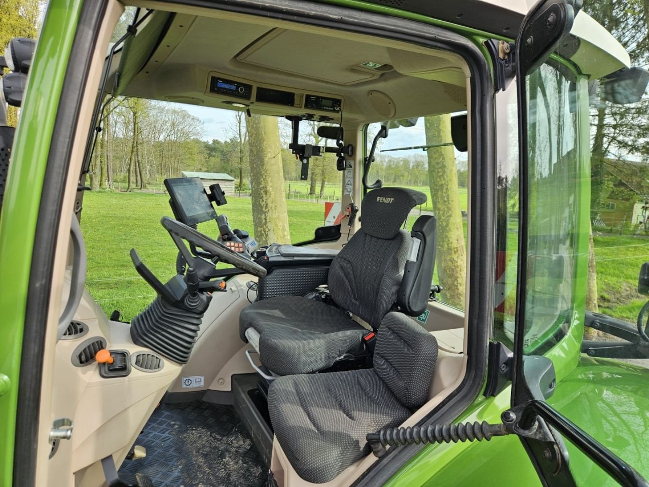 Traktor des Typs Fendt 720 Gen6 3500h (718 722 724), Gebrauchtmaschine in Bergen op Zoom (Bild 10)