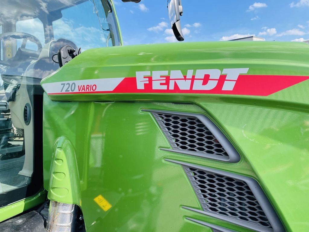 Traktor Türe ait Fendt 720 ONE GEN 6 Setting 2, Gebrauchtmaschine içinde BOEKEL (resim 9)