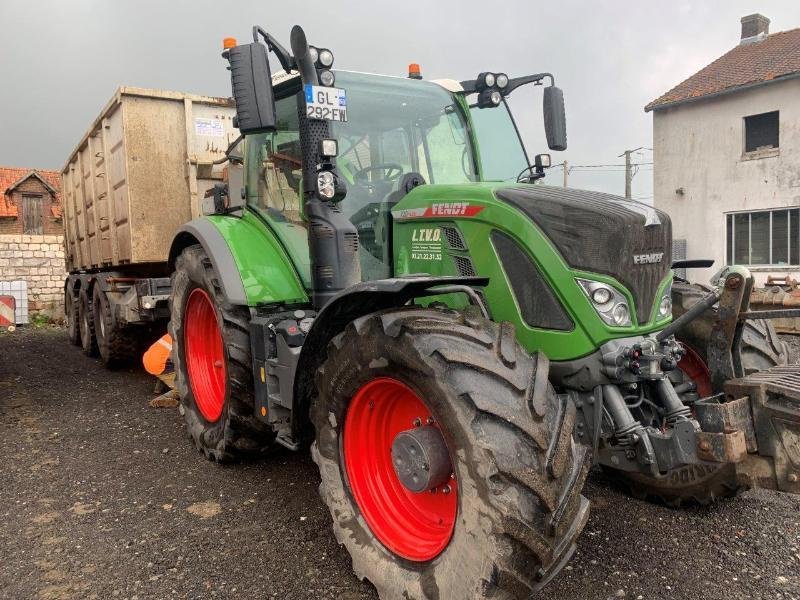 Traktor tipa Fendt 720 PROFI PLUS, Gebrauchtmaschine u Richebourg (Slika 1)