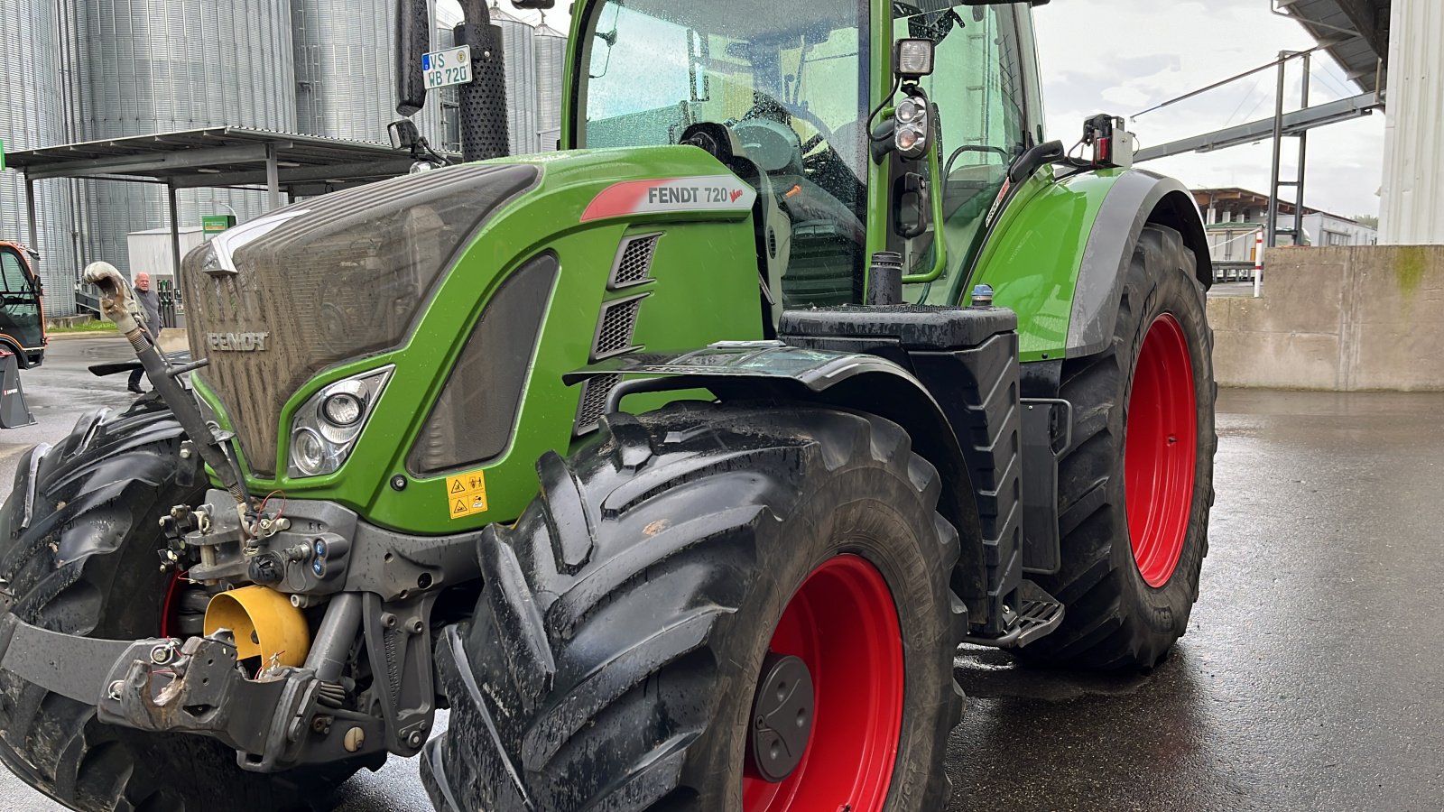 Traktor Türe ait Fendt 720 Profi plus, Gebrauchtmaschine içinde Donaueschingen (resim 3)