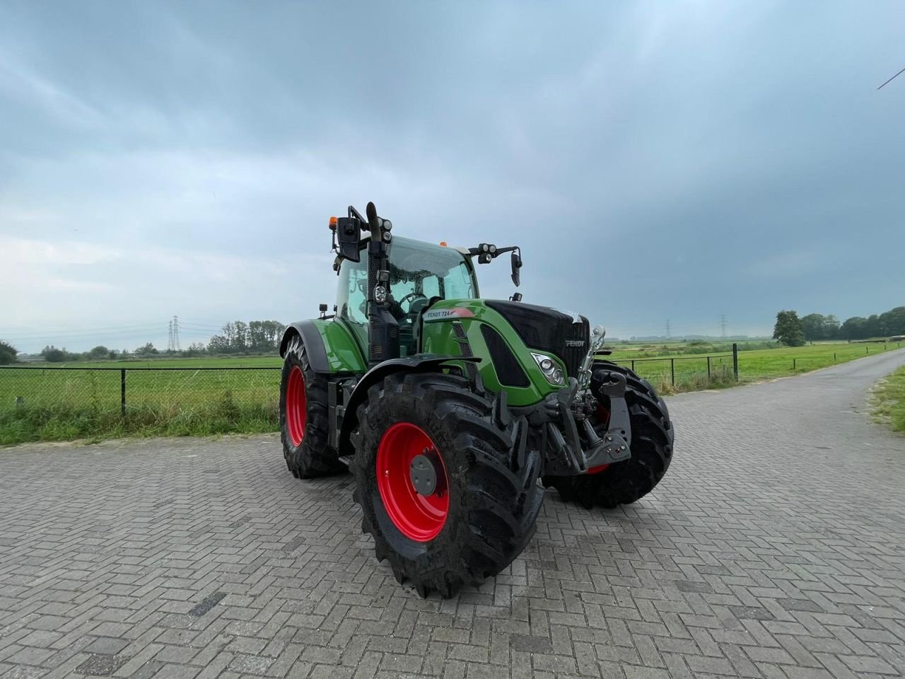 Traktor типа Fendt 720 profi S4, Gebrauchtmaschine в Wapenveld (Фотография 4)