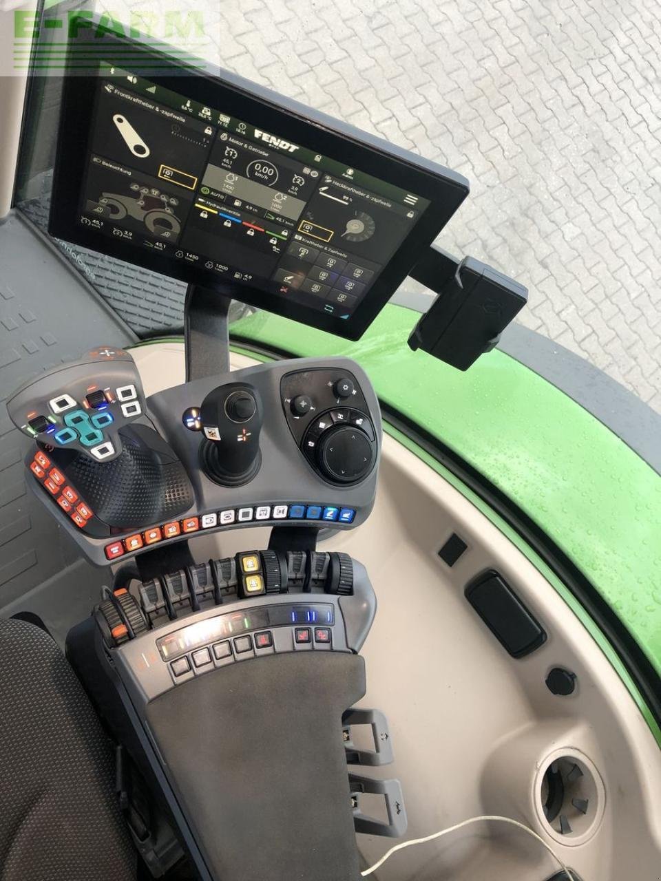 Traktor des Typs Fendt 720 profi setting 2, Gebrauchtmaschine in NEUKIRCHEN V. WALD (Bild 2)