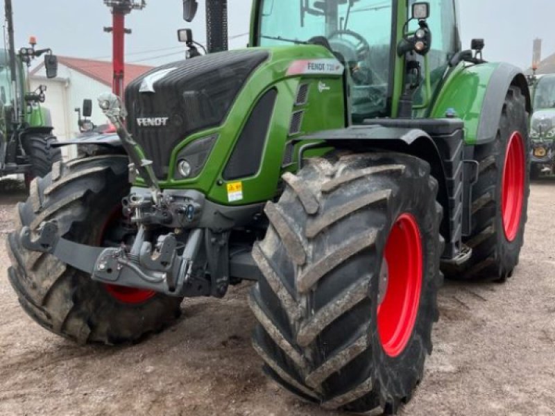 Traktor of the type Fendt 720 S4 POWER, Gebrauchtmaschine in POUSSAY (Picture 1)