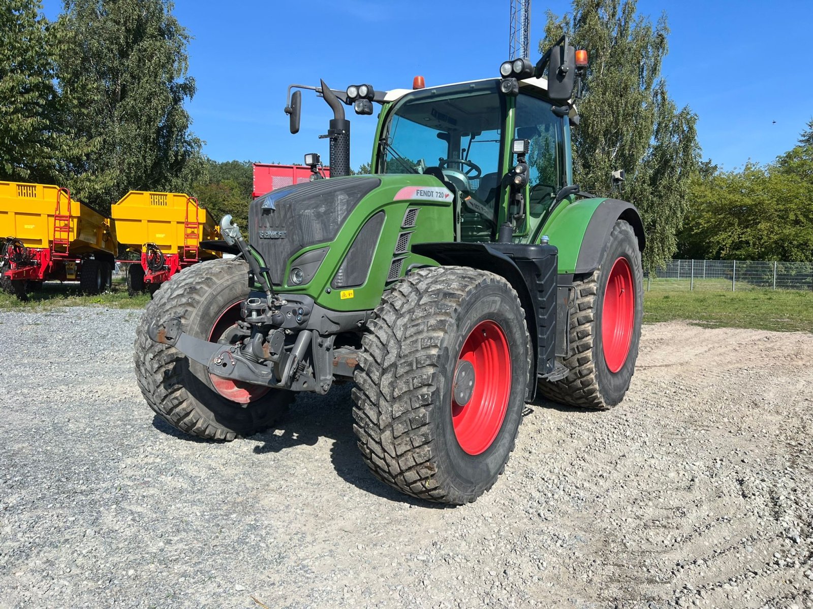 Traktor van het type Fendt 720 S4, Gebrauchtmaschine in Teschenhagen/Sehlen (Foto 1)