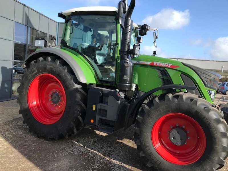 Traktor des Typs Fendt 720 Vario Gen6 Profi+ Setting2 Demo med GPS, Gebrauchtmaschine in Rødekro (Bild 3)