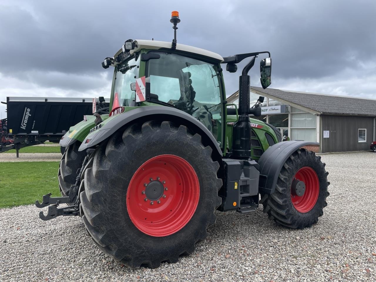 Traktor типа Fendt 720 VARIO GEN6, Gebrauchtmaschine в Grindsted (Фотография 4)