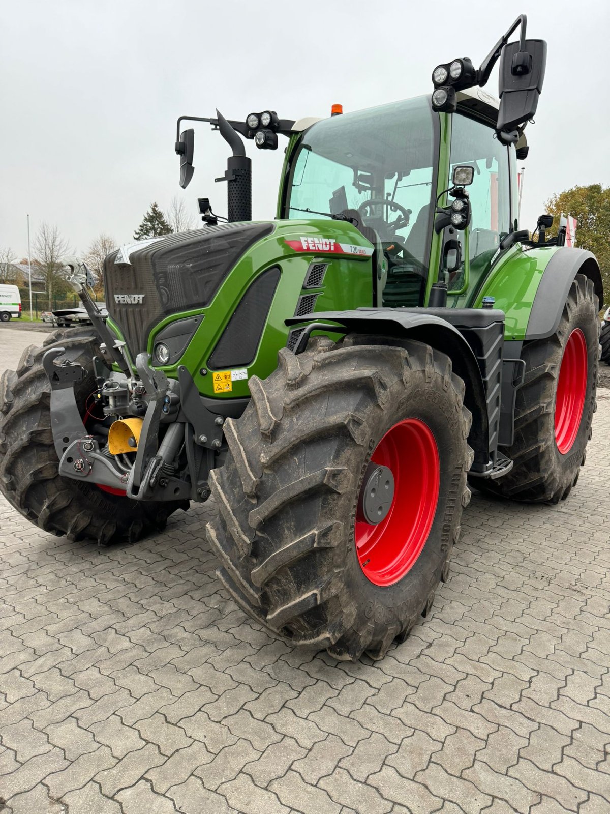 Traktor tip Fendt 720 Vario Gen6, Gebrauchtmaschine in Bevern (Poză 2)