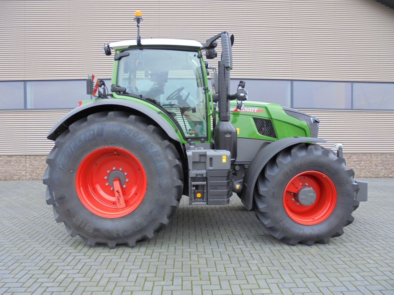 Traktor типа Fendt 720 vario gen7 722/724/728, Gebrauchtmaschine в Houten (Фотография 2)