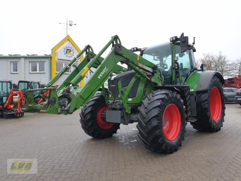 Traktor des Typs Fendt 720 Vario Power mit Frontlader, Gebrauchtmaschine in Schenkenberg (Bild 1)