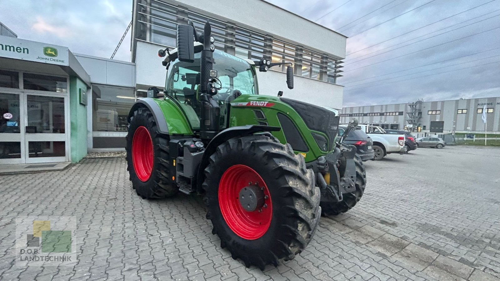 Traktor tip Fendt 720 Vario PowerPlus, Gebrauchtmaschine in Regensburg (Poză 2)