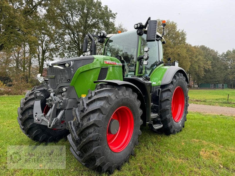 Traktor Türe ait Fendt 720 Vario Profi+ (Gen 7), Neumaschine içinde Arnreit (resim 1)