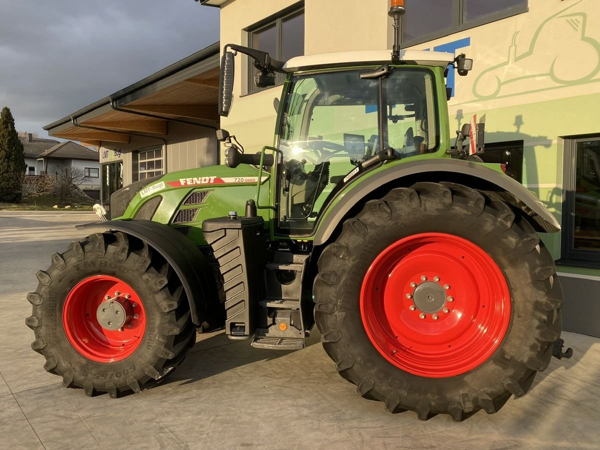 Traktor van het type Fendt 720 Vario Profi+ Gen6, Gebrauchtmaschine in Hürm (Foto 9)