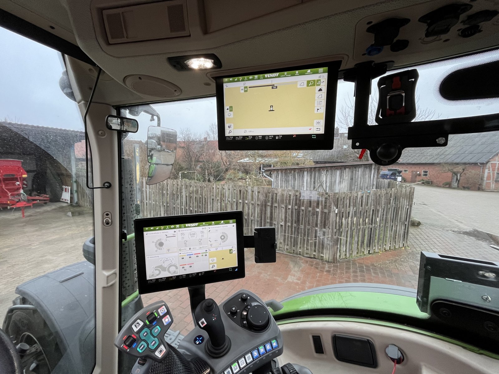 Traktor a típus Fendt 720 Vario Profi Gen7, Gebrauchtmaschine ekkor: Meinersen (Kép 8)