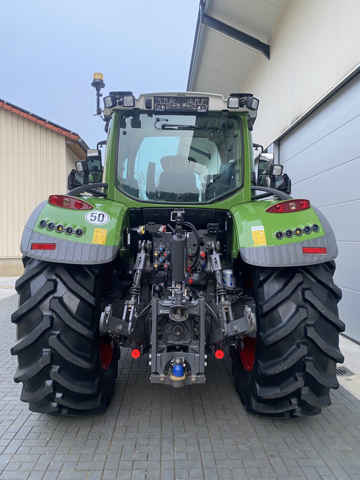 Traktor van het type Fendt 720 Vario Profi+ Setting2 Profiplus, Gebrauchtmaschine in Weigendorf (Foto 5)