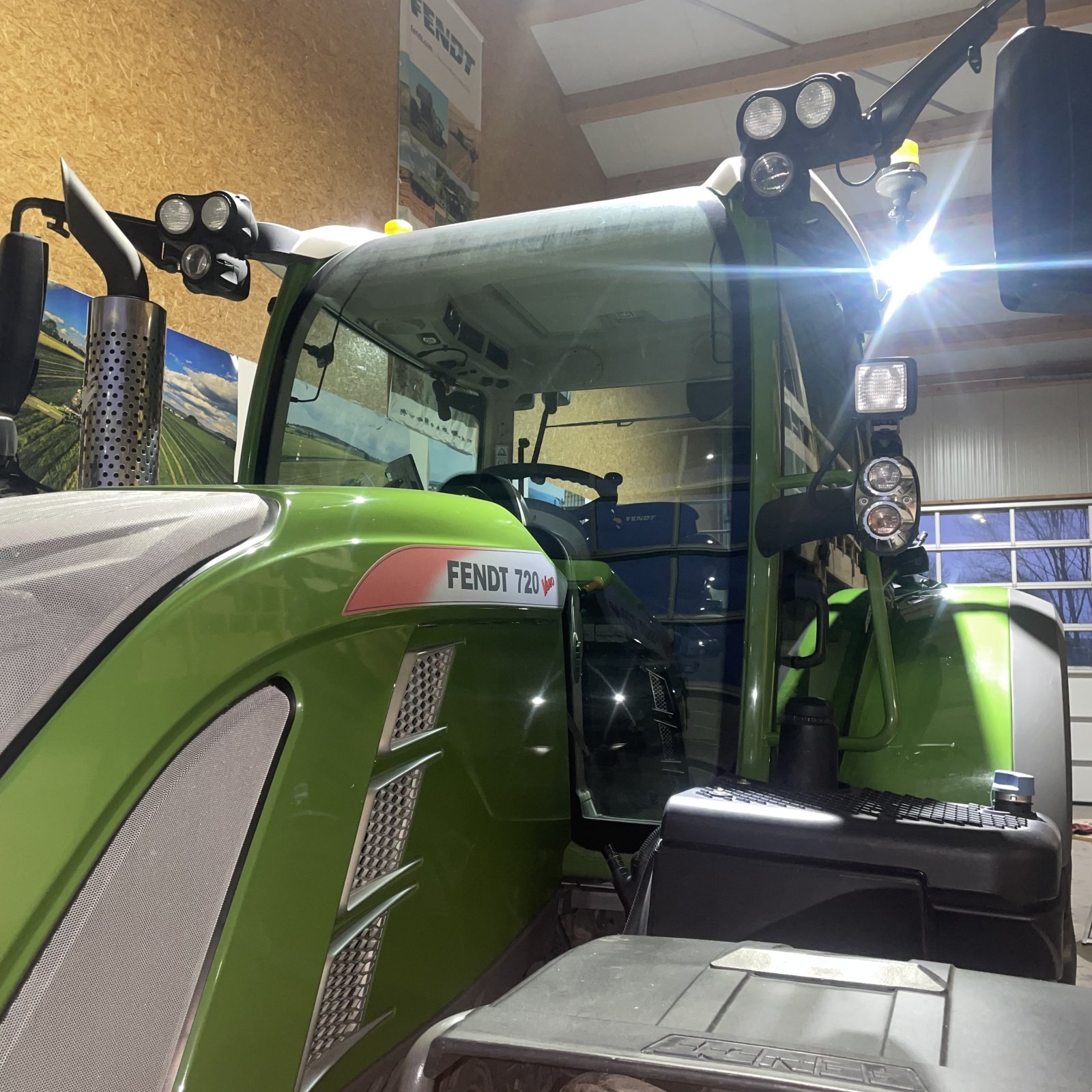 Traktor typu Fendt 720 Vario Profi, Gebrauchtmaschine w Hüfingen (Zdjęcie 3)