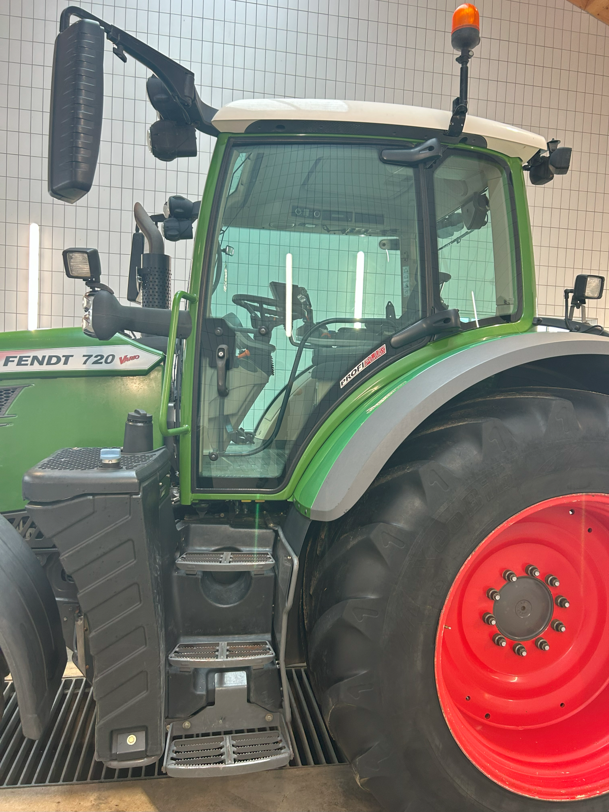 Traktor del tipo Fendt 720 Vario ProfiPlus S4, Gebrauchtmaschine en Kröning (Imagen 9)